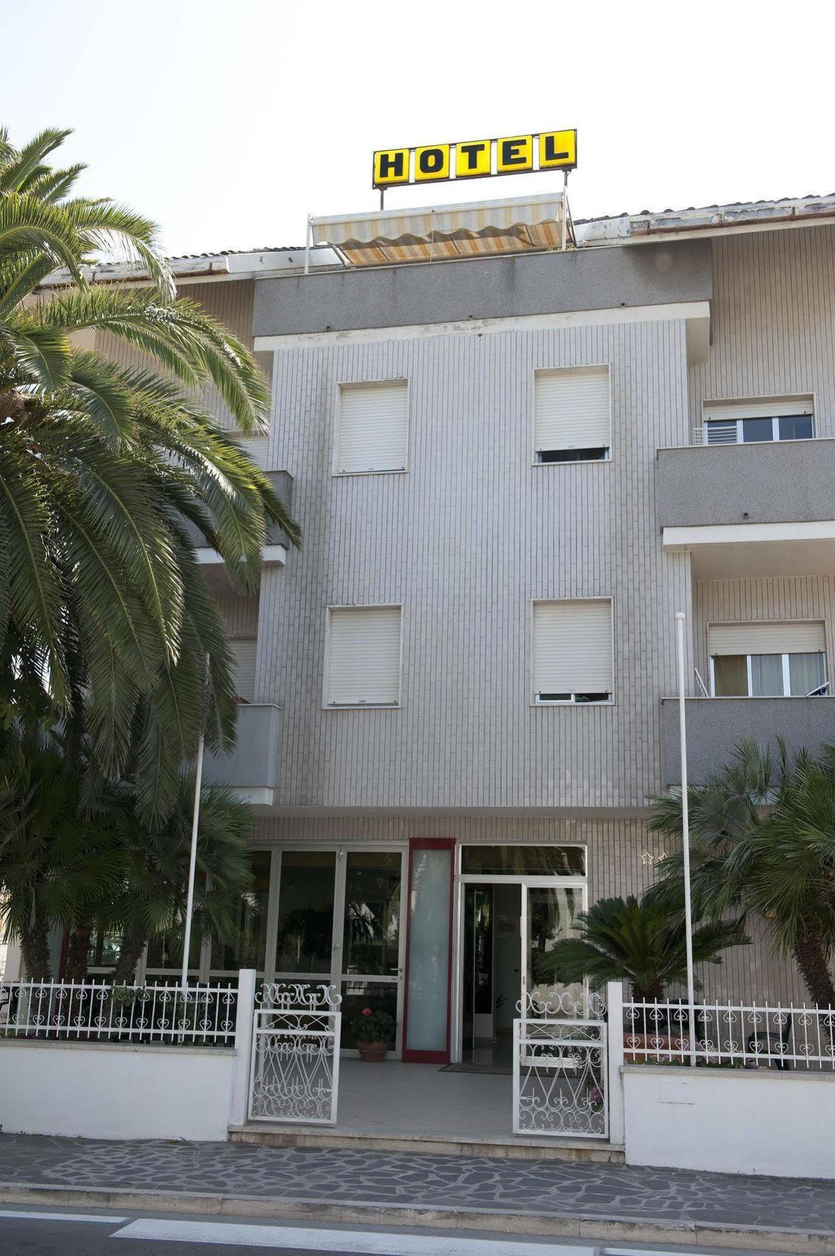 Hotel Caravel Vasto Exteriör bild